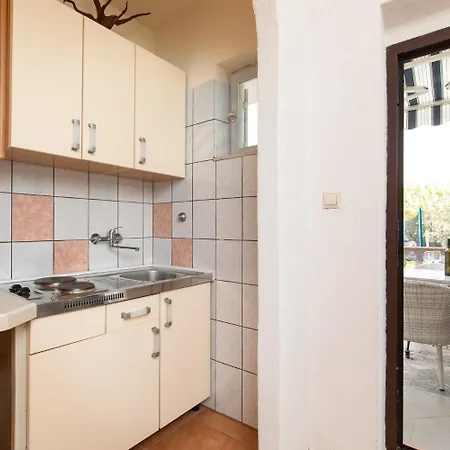 Apartment Sama Vrbnik (Primorje-Gorski Kotar)